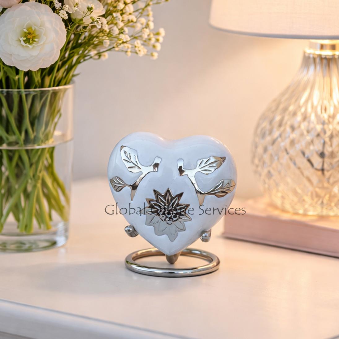 Brampton White Heart Keepsake Small Urn