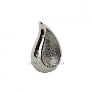 Thame Silver Elegance Textured Teardrop Keepsake Urn – A Modern Tribute of Love