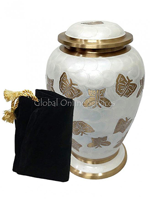 Adult urns for ashes