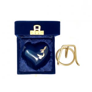 Keepsake urns for ashes