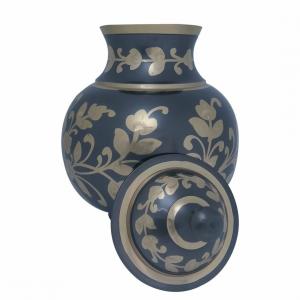 Adult urns for ashes