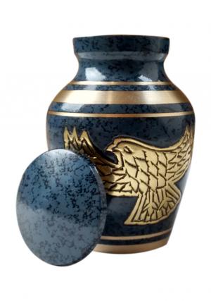 Keepsake urns for ashes