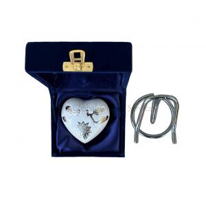 Keepsake urns for ashes