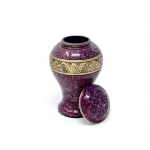 Keepsake urns for ashes