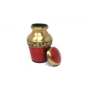 Keepsake urns for ashes