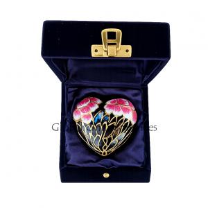 Keepsake urns for ashes