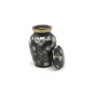 Keepsake urns for ashes