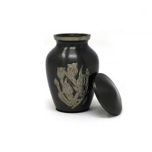 Keepsake urns for ashes
