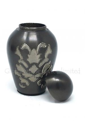 Keepsake urns for ashes
