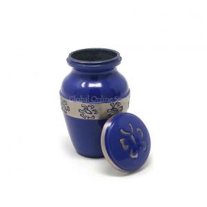 Keepsake urns for ashes