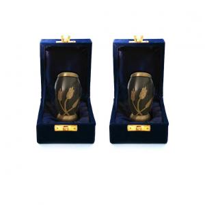 small urns for ashes