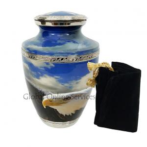 Adult urns for ashes