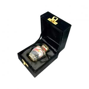 Keepsake urns for ashes