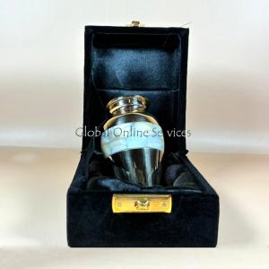 small urns for ashes