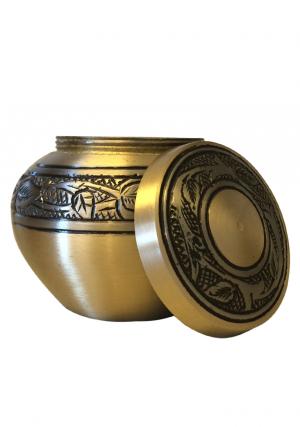 Keepsake urns for ashes