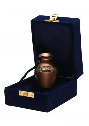 Keepsake urns for ashes
