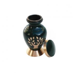 Keepsake urns for ashes
