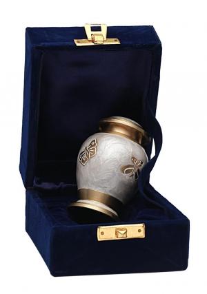 Keepsake urns for ashes