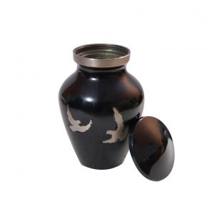 Keepsake urns for ashes