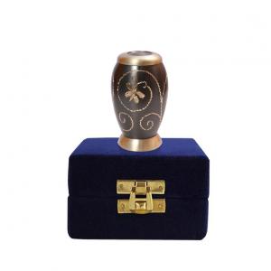 Keepsake urns for ashes