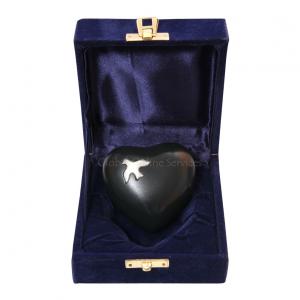 Keepsake urns for ashes