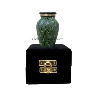 mini keepsake urns