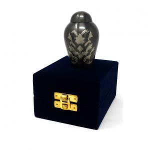 mini keepsake urns