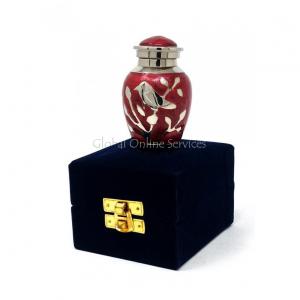 mini keepsake urns