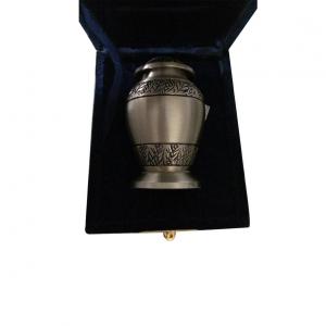 mini keepsake urns