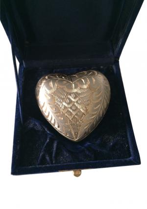 mini keepsake urns