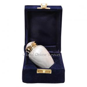 mini keepsake urns