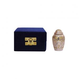 mini keepsake urns