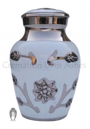 Engraved Leaf Brampton White Cremation Keepsake Urn