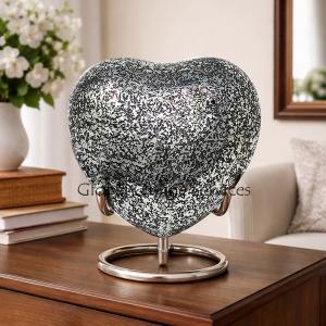 Glenwood Black Heart Keepsake 6 Inch Urn With Stand For Ashes