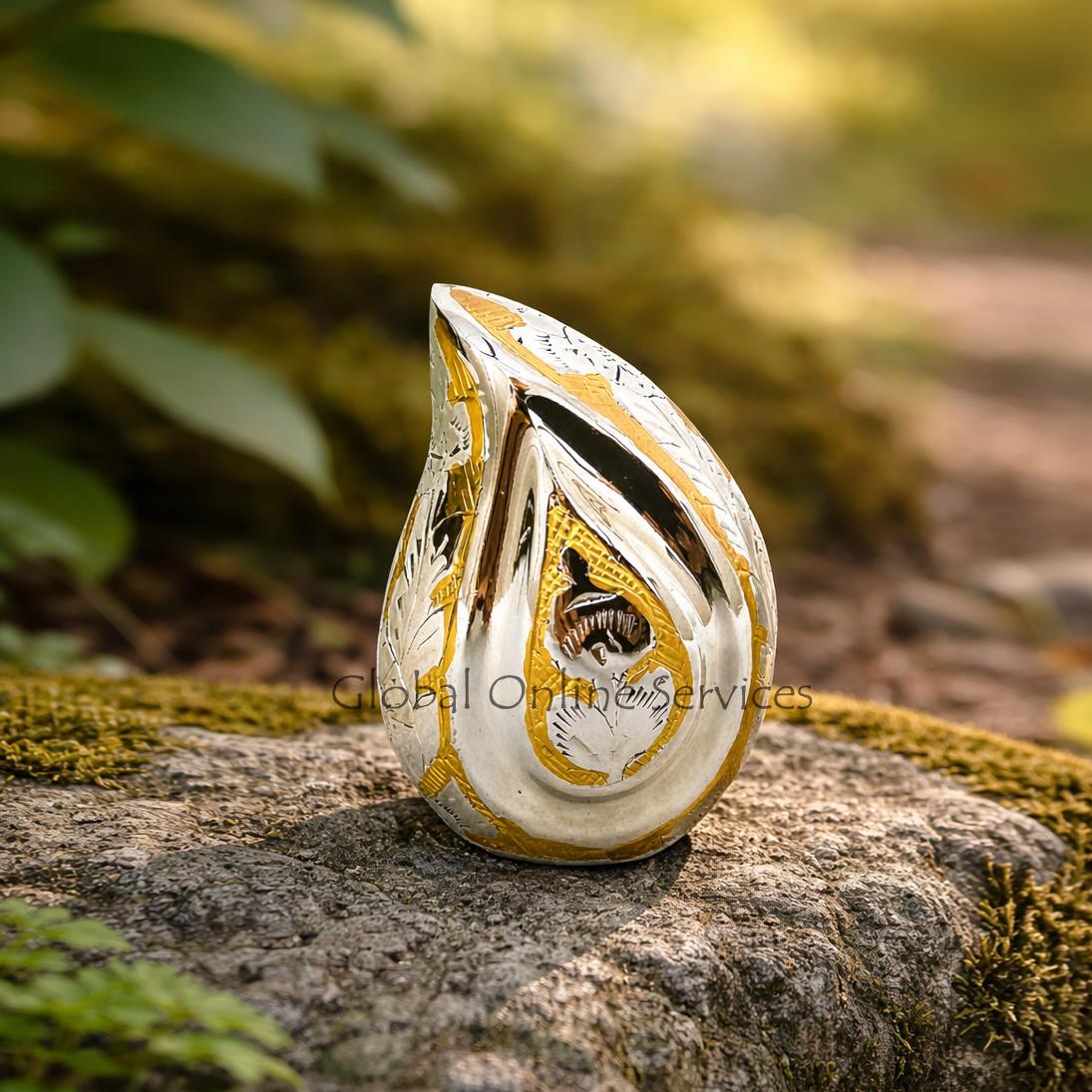 Golden Harmony Engraved Teardrop Keepsake Urn – A Timeless Tribute to Love