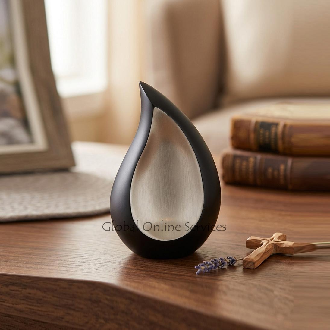 Midnight Reflection Teardrop Keepsake Urn – A Timeless Memorial in Matte Black & Nickel