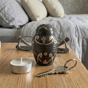 Timeless Windsor Keepsake Urn – Black Brass Memorial with Intricate Gold Floral Patterns