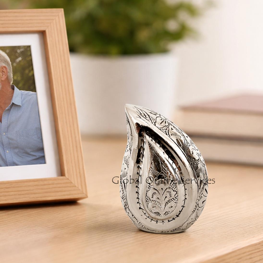 Torquay Silver Floral Engraved Teardrop Urn – A Graceful Tribute to Lasting Memories
